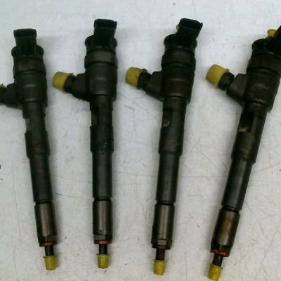 Ensemble injecteurs RENAULT CLIO