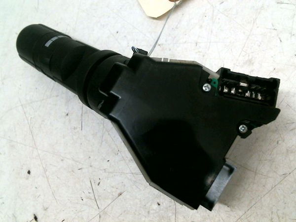 Commande essuie glace NISSAN QASHQAI