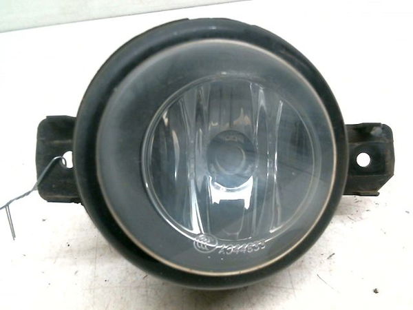 Phare antibrouillard avant gauche NISSAN QASHQAI