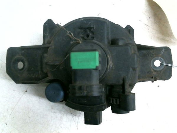 Phare antibrouillard avant gauche NISSAN QASHQAI