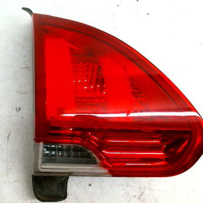 Feu arrière interieur gauche PEUGEOT 2008