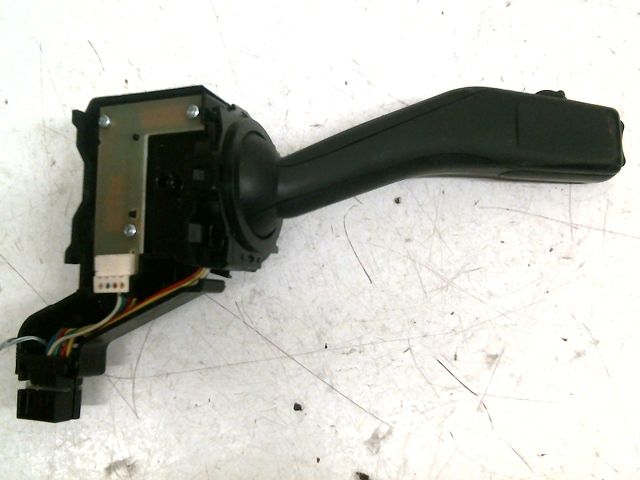 Commande clignotant VOLKSWAGEN TOURAN