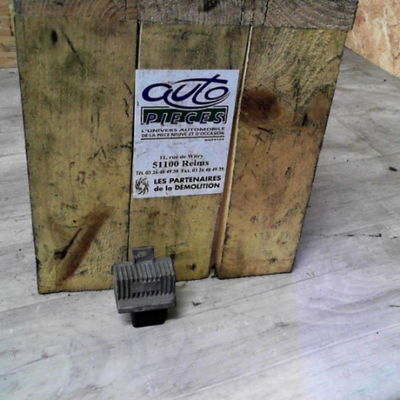 Boitier de préchauffage Renault CLIO III (BR0-1, CR0-1) 1.5 dci (br0h, cr0h, cr1s, br1s) (2005-2014) 3 portes