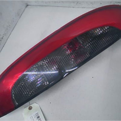 Feu arrière gauche Opel CORSA C (X01) 1.4 (f08, f68) (2000-2009)