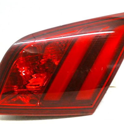 Feu arrière intérieur droit PEUGEOT 308
