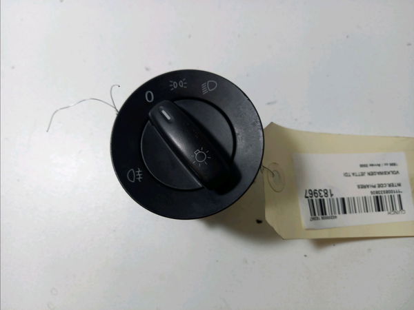 Interrupteur commande de phares Volkswagen JETTA III (1K2) 1.9 tdi (2005-2010)