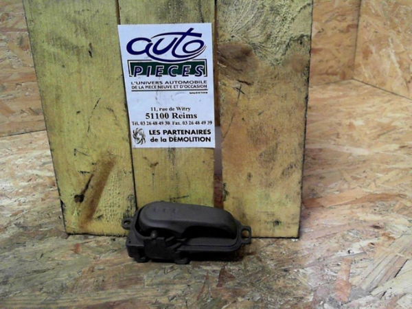 Poignee int porte ard Nissan NOTE (E11, NE11) 1.5 dci (2010-2012)