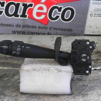 Commande eclairage Renault SCÉNIC I Monospace (JA0-1_, FA0_) 1.9 dci (ja05, ja1f) (1999-2003) 5 portes