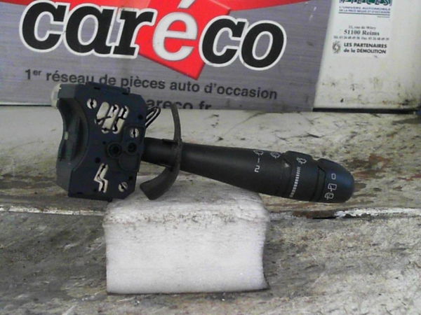 Commande essuie glace Renault SCÉNIC I Monospace (JA0-1_, FA0_) 1.9 dci (ja05, ja1f) (1999-2003) 5 portes