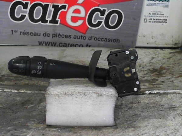 Commande eclairage Renault SCÉNIC I Monospace (JA0-1_, FA0_) 1.9 dci (ja05, ja1f) (1999-2003) 5 portes