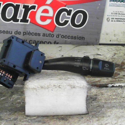 Commande essuie glace Hyundai ELANTRA III (XD) 2.0 crdi (2001-2006)