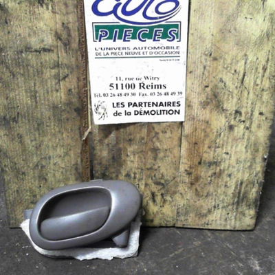 Poignee int porte avd Peugeot 206 3-5 portes (2A-C) 2.0 hdi 90 (1999-2009) 5 portes