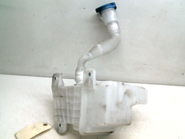 Reservoir lave-glace avant VOLKSWAGEN PASSAT