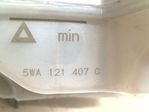 Vase expansion VOLKSWAGEN PASSAT