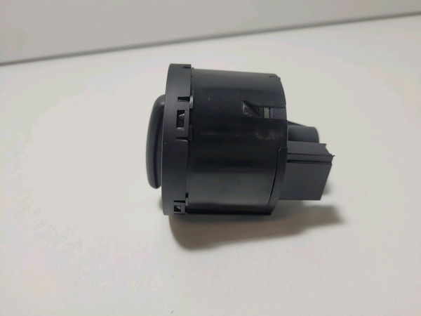 Interrupteur commande de phares Volkswagen PASSAT B6 Variant (3C5) 2.0 tdi (2005-2010) 5 portes
