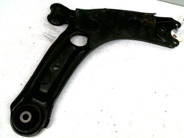 Triangle inf avg VOLKSWAGEN PASSAT