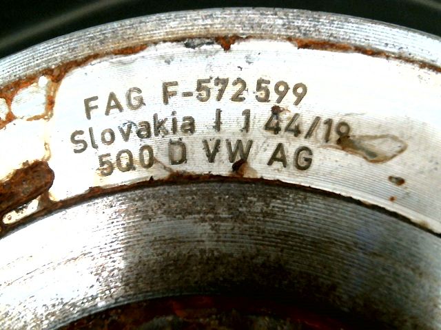 Pivot avg VOLKSWAGEN PASSAT