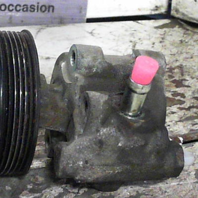 Pompe direction assistee Renault MEGANE Scenic (JA0-1_) 1.9 dti (ja0n) (1997-1999)