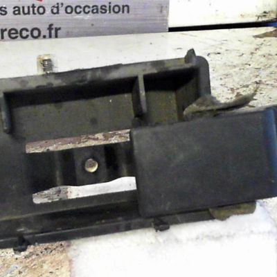 Poignee int porte avd Renault EXPRESS Camionnette-Monospace (F40_, G40_) 1.9 d (f40p, f40n, f40e) (1991-1998)