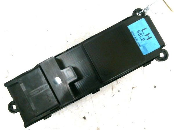 Commande lève-glace porte avant gauche SUZUKI SWIFT