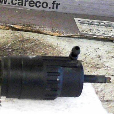 Pompe lave-glace avant Alfa romeo 159 (939_) 2.4 jtdm (939axd12, 939axd1b) (2005-2011)