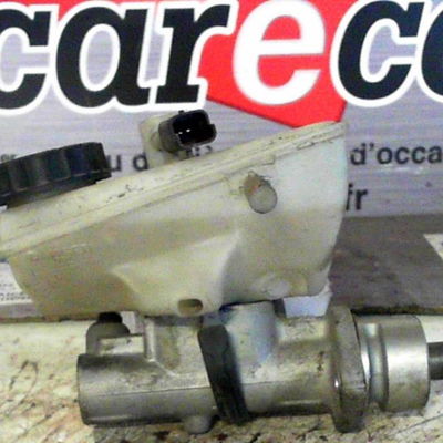 Maitre cylindre Peugeot 406 Coupé (8C) 2.2 hdi (2000-2004) 2 portes