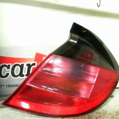 Feu arrière droit Mercedes-benz CLASSE C Coupe Sport (CL203) C 220 cdi (203.706) (2001-2004) 3 portes