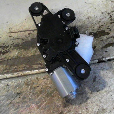 Moteur essuie-glace arrière Ford FIESTA VI (CB1, CCN) 1.4 tdci (2010-2012) 3 portes