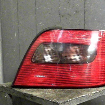 Feu arrière droit Citroën XSARA (N1) 1.9 td (1997-2000)