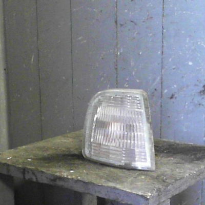 Clignotant droit Peugeot 405 II (4B) 1.9 td (1992-1995)