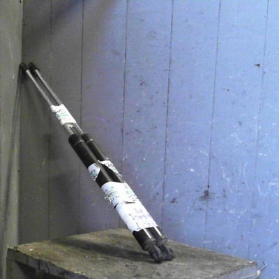 Verin droit hayon Hyundai TRAJET (FO) 2.0 crdi (2001-2008)