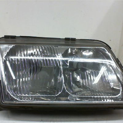 Phare droit Audi A3 (8L1) 1.9 tdi (1996-2001)