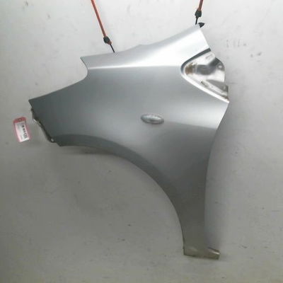 Aile avant gauche TOYOTA YARIS