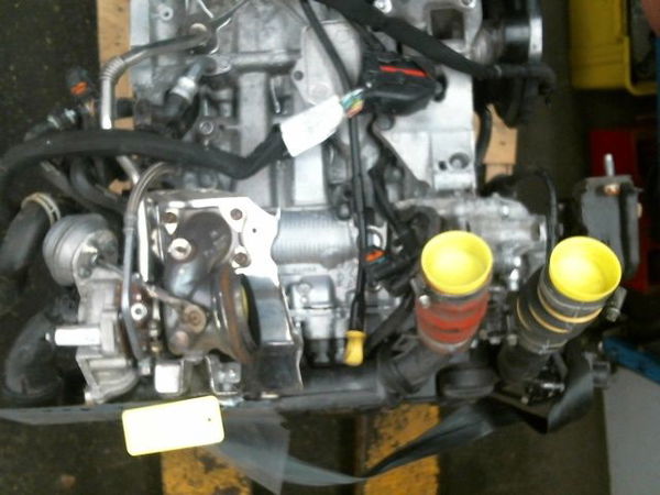 Moteur essence PEUGEOT 208