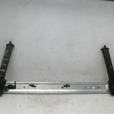 Traverse inférieure armature avant RENAULT MEGANE