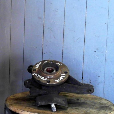 Moyeu avg PEUGEOT 406