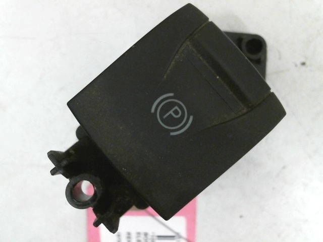 Interrupteur commande de frein a main RENAULT MEGANE