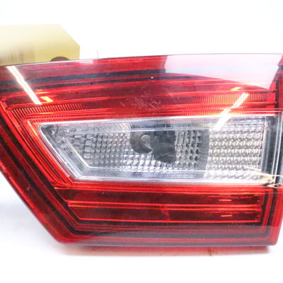 Feu arrière intérieur droit Renault CLIO IV (BH_) 1.5 dci 75 (2012) 5 portes
