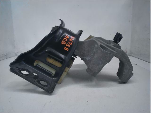 Support moteur Dacia DUSTER (HS_) 1.5 dci 4x4 (hsmc, hsmd) (2010-2018) 5 portes