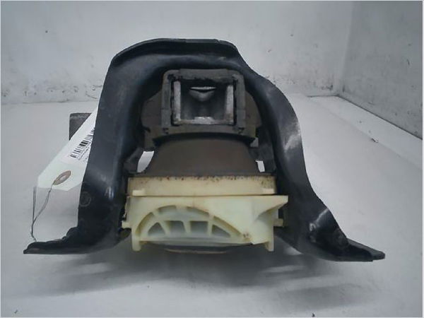 Support moteur Dacia DUSTER (HS_) 1.5 dci 4x4 (hsmc, hsmd) (2010-2018) 5 portes