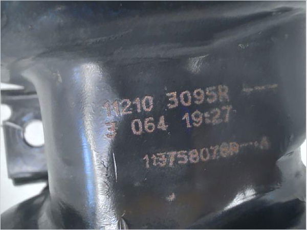 Support moteur Dacia DUSTER (HS_) 1.5 dci 4x4 (hsmc, hsmd) (2010-2018) 5 portes