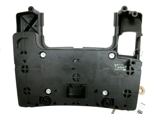 Commande autoradio AUDI A6 ALLROAD QUATTRO 2.7 V AVUS