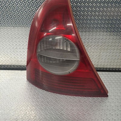Feu arrière gauche Renault CLIO II (BB_, CB_) 1.5 dci (b-cb07) (2001-2009) 3 portes