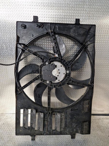 Ventilateur de refroidissement Volkswagen GOLF VII (5G1, BQ1, BE1, BE2) 1.4 tsi (2014-2020)