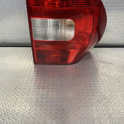 Feu arrière gauche Skoda YETI (5L) 1.2 tsi (2009-2015)
