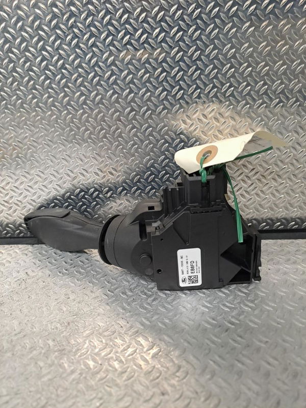 Commande eclairage Ford FIESTA VI (CB1, CCN) 1.25 (2008-2017) 5 portes