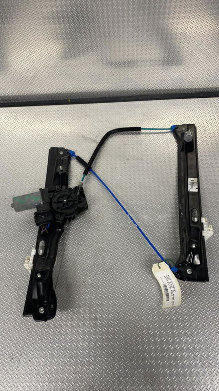 Mecanisme  moteur lève-glace avant droit Mini MINI CLUBMAN (F54) Cooper d (2014)