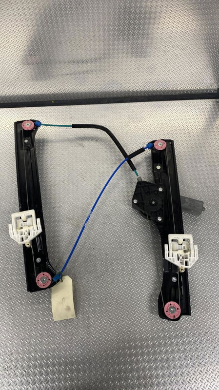 Mecanisme  moteur lève-glace avant droit Mini MINI CLUBMAN (F54) Cooper d (2014)