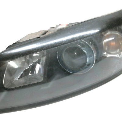 Phare gauche VOLVO C30