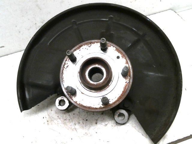 Pivot avg OPEL MOKKA